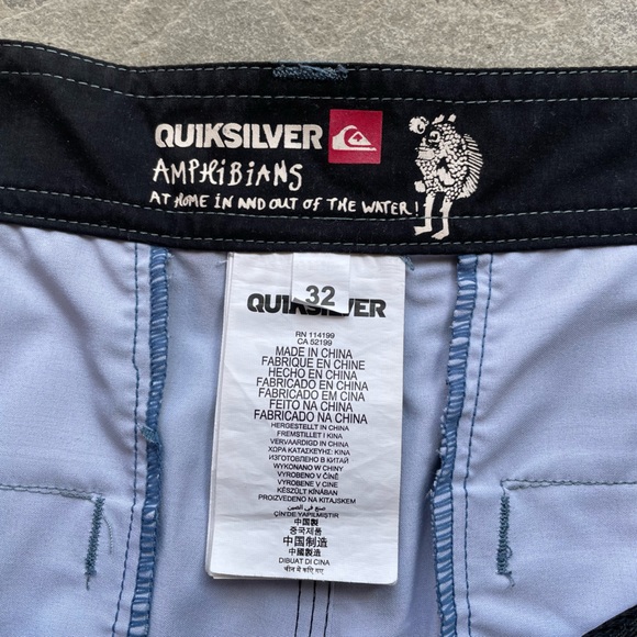 Quick Silver Men’s Shorts/Swim Shorts Size 32 - Picture 3 of 6